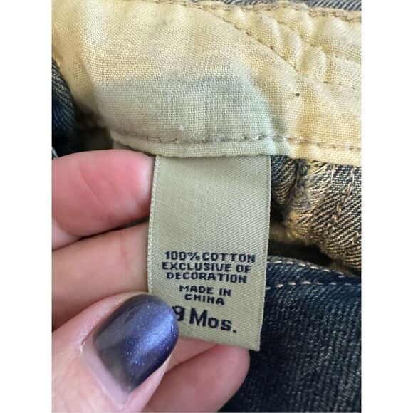 Oshkosh Girls Denim Overalls Size 9m - Picture 3 of 3